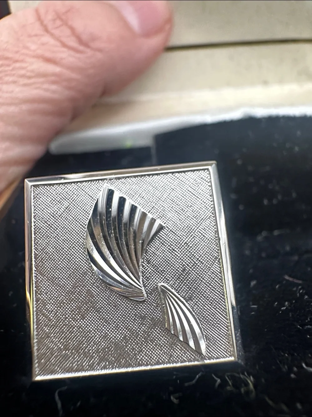 Silver tone swank Vtg cuff links